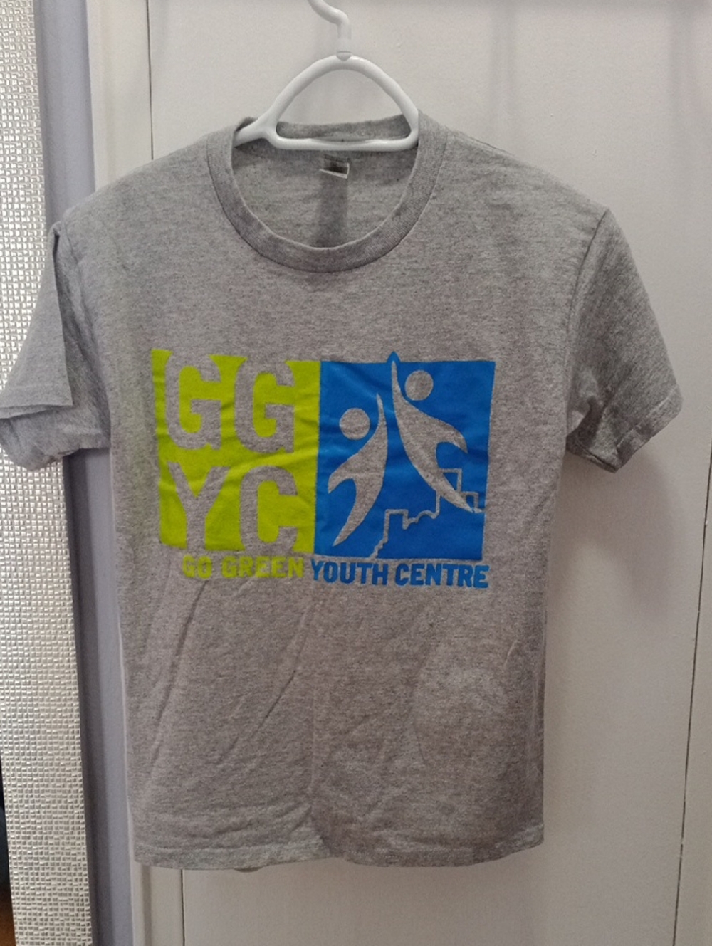 Gildan Gray Tee with Lime Green & Blue Youth Centre Graphic